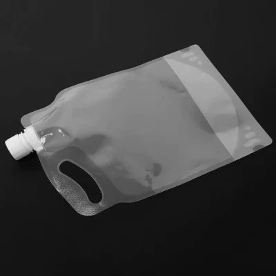 Plastik Kapaklı Su Torbası 1 Litre Plastik Kapaklı Su Torbası 1 Litre