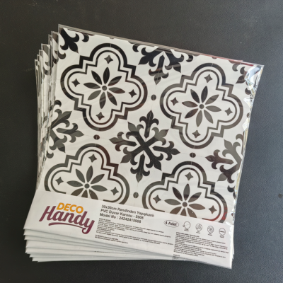 DecoHandy Pvc Duvar Karosu 30x30cm 4'lü Paket - Siyah Beyaz Çini Desen 0,36m2 DecoHandy Pvc Duvar Karosu 30x30cm 4'lü Paket - Siyah Beyaz Çini Desen 0,36m2