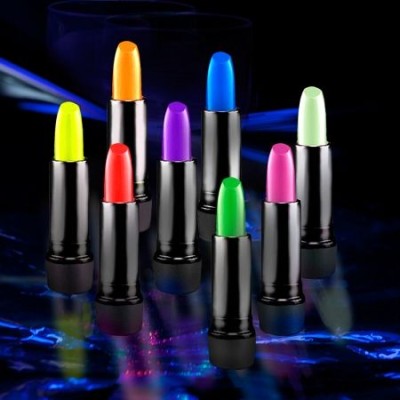 Karanlıkta Parlayan Neon Ruj Seti Karanlıkta Parlayan Neon Ruj Seti