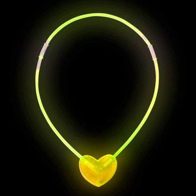 Karanlıkta Yanan Glow Kalp Şekilli Kolye 6 Adet Karanlıkta Yanan Glow Kalp Şekilli Kolye 6 Adet