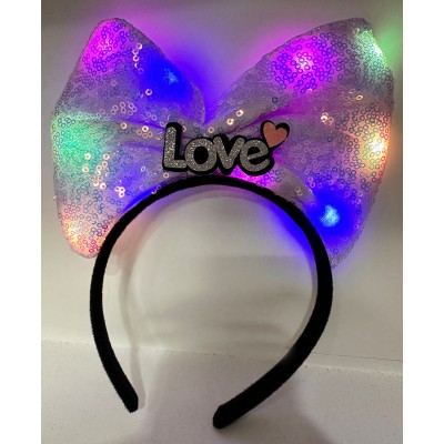 Led Işıklı Gümüş Love Yazılı Lila Fiyonk Taç Led Işıklı Gümüş Love Yazılı Lila Fiyonk Taç