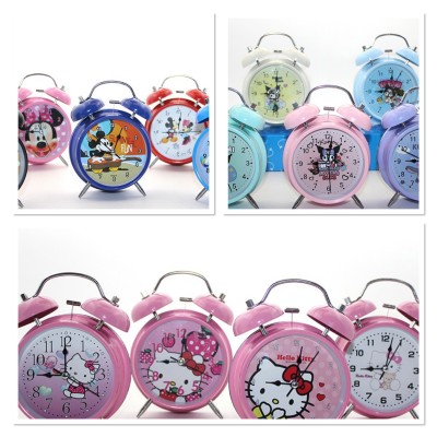 Kuromi, Hello Kitty, Mickey Mouse Masa Üstü Çalar Saat Kuromi, Hello Kitty, Mickey Mouse Masa Üstü Çalar Saat