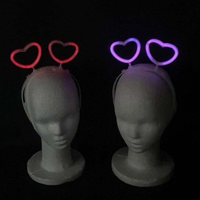 Glow Stick Karanlıkta Yanan Fosforlu Kalp Taç 12 Adet Glow Stick Karanlıkta Yanan Fosforlu Kalp Taç 12 Adet