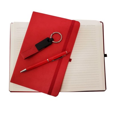 Kırmızı Defter Kalem ve Anahtarlık Seti Kırmızı Defter Kalem ve Anahtarlık Seti