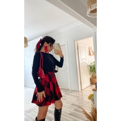 Kadın Uzun Kollu Bisiklet Yaka üst Viskon Alt Ekose Kısa Elbise Kadın Uzun Kollu Bisiklet Yaka üst Viskon Alt Ekose Kısa Elbise