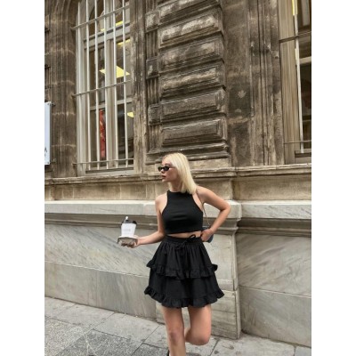 BEL LASTİKLİ KAT FIRFIR DETAYLI KISA ETEK - Siyah BEL LASTİKLİ KAT FIRFIR DETAYLI KISA ETEK - Siyah