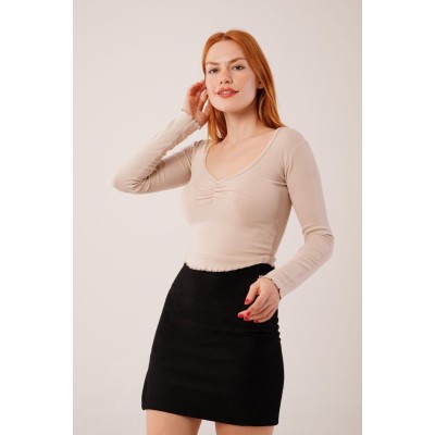 Geniş Yaka Krem Basic Body Bluz Geniş Yaka Krem Basic Body Bluz