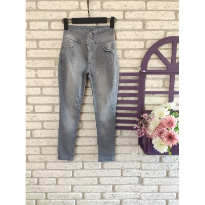 Yüksek Bel Likralı Jean Pantolon 90 Cm Yüksek Bel Likralı Jean Pantolon 90 Cm