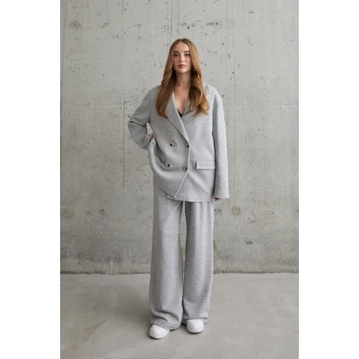 Gri 3-İplik Comfort Ceket Ve Pantolon Takım Gri 3-İplik Comfort Ceket Ve Pantolon Takım
