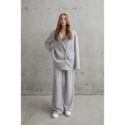 Gri 3-İplik Comfort Ceket Ve Pantolon Takım Gri 3-İplik Comfort Ceket Ve Pantolon Takım