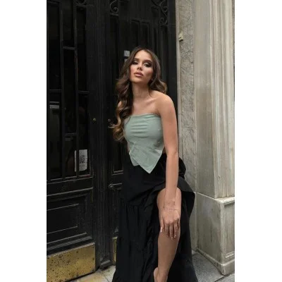 Audrey Fıfrlı Yırtmaç Detay Etek 4037 Audrey Fıfrlı Yırtmaç Detay Etek 4037