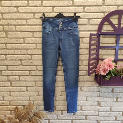 Yüksek Bel Likralı Jean Pantolon 90 Cm Yüksek Bel Likralı Jean Pantolon 90 Cm