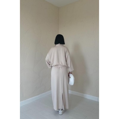 Bej Biyeli Sweatshirt Ve Etek Takım Bej Biyeli Sweatshirt Ve Etek Takım