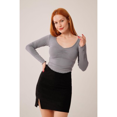 Geniş Yaka Gri Basic Body Bluz Geniş Yaka Gri Basic Body Bluz