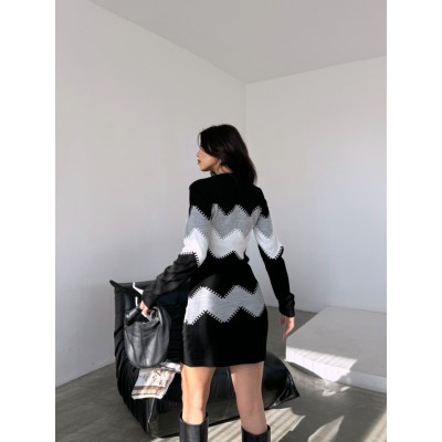Kadın Uzun Kollu Zigzag Desen Triko Elbise Kadın Uzun Kollu Zigzag Desen Triko Elbise