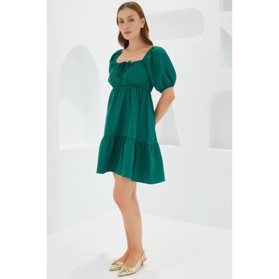 2351 Kloş Poplin Elbise - Y.Zümrüt 2351 Kloş Poplin Elbise - Y.Zümrüt