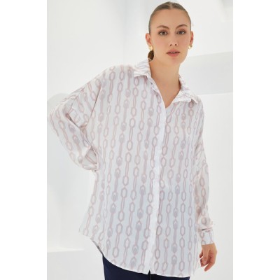 Pudra Beyaz Desenli Oversize Saten Gömlek 3985 Pudra Beyaz Desenli Oversize Saten Gömlek 3985
