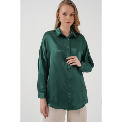 3985 Oversize Saten Gömlek - Zümrüt Yeşili 3985 Oversize Saten Gömlek - Zümrüt Yeşili