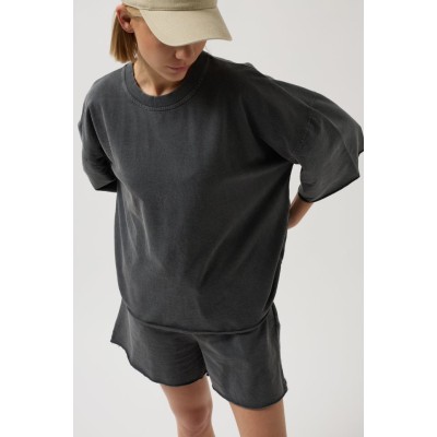 Oversize Lazer Kesim Bisiklet Yaka T-Shirt Oversize Lazer Kesim Bisiklet Yaka T-Shirt