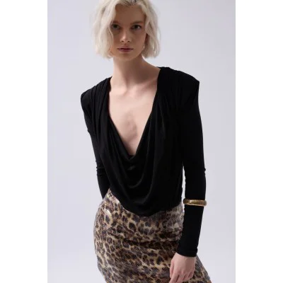 Vatkalı Degaje Yaka Bodysuit Vatkalı Degaje Yaka Bodysuit