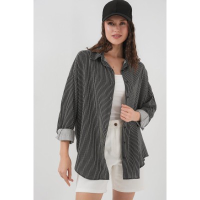 Çizgili Oversize Gömlek 20295 - Siyah Çizgili Oversize Gömlek 20295 - Siyah