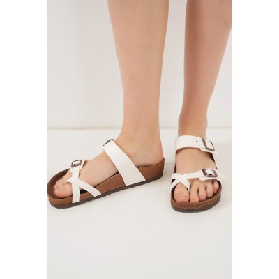 Unisex Ortopedik Terlik 010181 - Beyaz Unisex Ortopedik Terlik 010181 - Beyaz