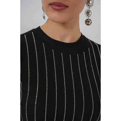 Sıfır Kol Taşlı Bluz 931 - Siyah Sıfır Kol Taşlı Bluz 931 - Siyah