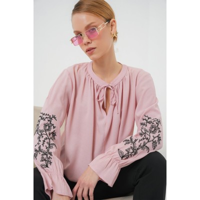 Nakışlı Örme Bluz 941 - Pudra Nakışlı Örme Bluz 941 - Pudra