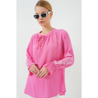 Nakışlı Örme Bluz 941 - Pembe Nakışlı Örme Bluz 941 - Pembe