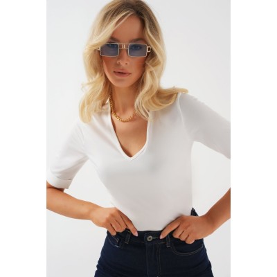 V Yaka Kısa Kol Basic Bluz 955 - Beyaz V Yaka Kısa Kol Basic Bluz 955 - Beyaz