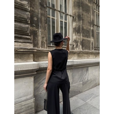 Poly Viscose Arkasi Düğme Ve Kemer Detayli Yelek Pantolon Takim Poly Viscose Arkasi Düğme Ve Kemer Detayli Yelek Pantolon Takim
