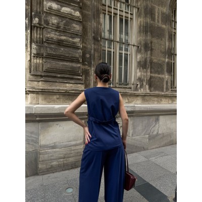 Poly Viscose Arkasi Düğme Ve Kemer Detayli Yelek Pantolon Takim Poly Viscose Arkasi Düğme Ve Kemer Detayli Yelek Pantolon Takim