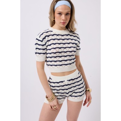 Örgü Detay Çizgili Crop Bluz Örgü Detay Çizgili Crop Bluz