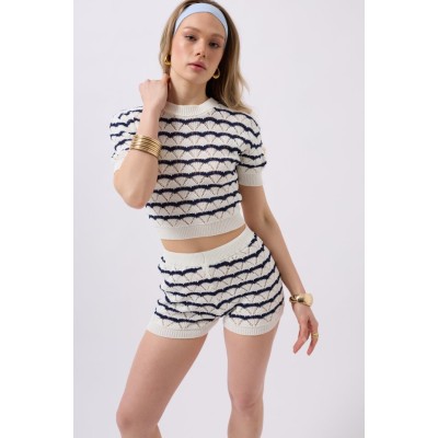Örgü Detay Çizgili Crop Bluz Örgü Detay Çizgili Crop Bluz