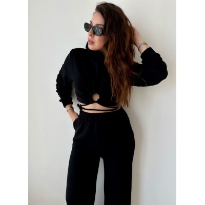 Kadın Crop Bağlama Detaylı Eşofman Takımı Kadın Crop Bağlama Detaylı Eşofman Takımı