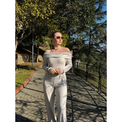 Kadın Uzun Kollu Madonna Yaka şardonlu Kaşkorse Tulum Kadın Uzun Kollu Madonna Yaka şardonlu Kaşkorse Tulum