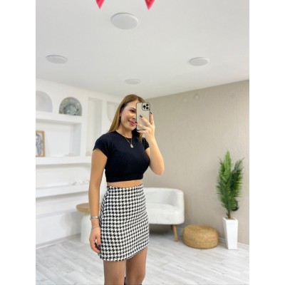 Kadın Kazayağı Desen Vatka Detay Kaban Ve Yüksek Bel Etek Ikili Takım Kadın Kazayağı Desen Vatka Detay Kaban Ve Yüksek Bel Etek Ikili Takım