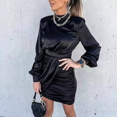 Kadın Yarım Balıkçı Yaka Vatka Ve Büzgü Detay Mini Elbise Kadın Yarım Balıkçı Yaka Vatka Ve Büzgü Detay Mini Elbise