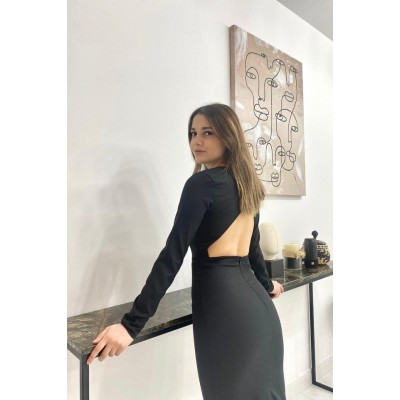 Siyah Sırt Dekolteli Elbise Siyah Sırt Dekolteli Elbise