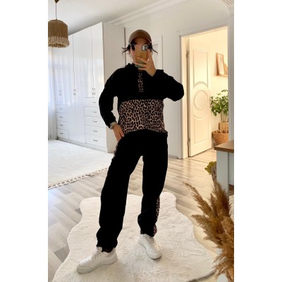 Kadın Uzun Kollu Leopar Detay Sweat Ve Yanı Leopar şerit Detay Pantolon Ikili Takım Kadın Uzun Kollu Leopar Detay Sweat Ve Yanı Leopar şerit Detay Pantolon Ikili Takım