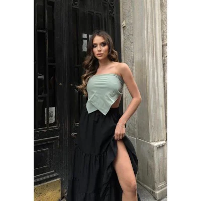 Audrey Fıfrlı Yırtmaç Detay Etek 4037 Audrey Fıfrlı Yırtmaç Detay Etek 4037