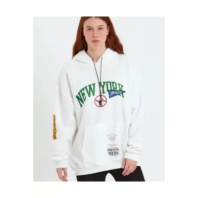 Baskılı Kapüşonlu Sweatshirt - Beyaz Baskılı Kapüşonlu Sweatshirt - Beyaz