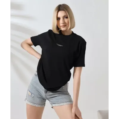 Unisex Bisiklet Yaka Baskılı Slim Fit T-Shirt - Siyah Unisex Bisiklet Yaka Baskılı Slim Fit T-Shirt - Siyah