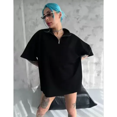 Unisex Yarım Fermuarlı Düz Oversize T-Shirt - Siyah Unisex Yarım Fermuarlı Düz Oversize T-Shirt - Siyah