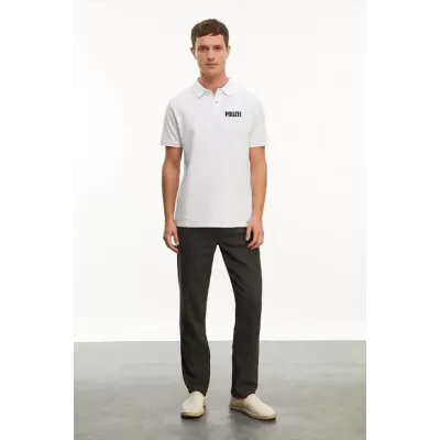 Yakası Düğmeli Yakalı Pike Baskılı T-Shirt - Beyaz
