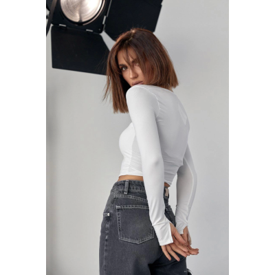 Kara Yaka Uzun Kollu Crop - Beyaz Kara Yaka Uzun Kollu Crop - Beyaz