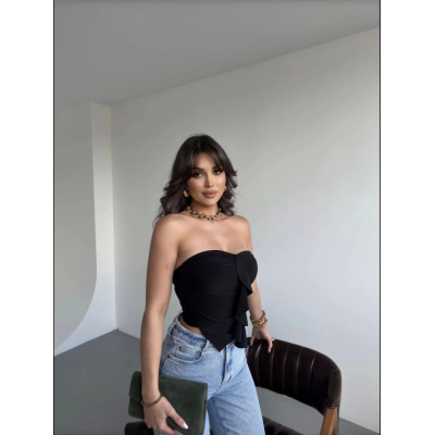 Sandy Asimetrik Büzgülü Straplez Bluz - Siyah Sandy Asimetrik Büzgülü Straplez Bluz - Siyah