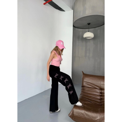 Osy Modal Yumuşak Dokulu Kumaş Nakış Işlemeli Rahat Bol Paça Eşofman Pantalon - Siyah Osy Modal Yumuşak Dokulu Kumaş Nakış Işlemeli Rahat Bol Paça Eşofman Pantalon - Siyah