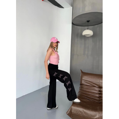 Osy Modal Yumuşak Dokulu Kumaş Nakış Işlemeli Rahat Bol Paça Eşofman Pantalon - Siyah Osy Modal Yumuşak Dokulu Kumaş Nakış Işlemeli Rahat Bol Paça Eşofman Pantalon - Siyah