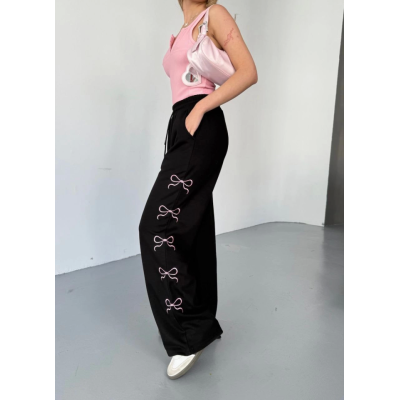 Osy Modal Yumuşak Dokulu Kumaş Nakış Işlemeli Rahat Bol Paça Eşofman Pantalon - Siyah Osy Modal Yumuşak Dokulu Kumaş Nakış Işlemeli Rahat Bol Paça Eşofman Pantalon - Siyah